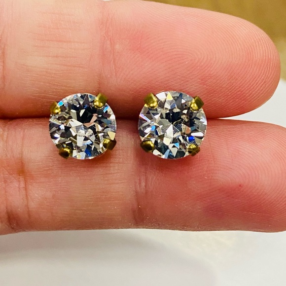 Jewelry - Radiant cut Swarovski crystal earrings